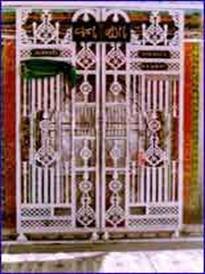 jannatidarwaza.jpg (22278 bytes)