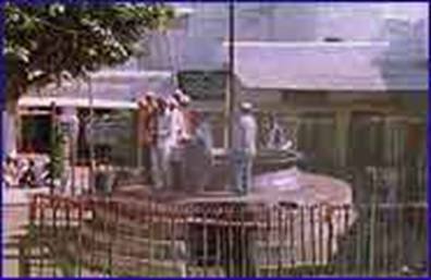 degs.jpg (14800 bytes)